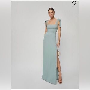 Elegant Blue Sleeveless Maxi Dress